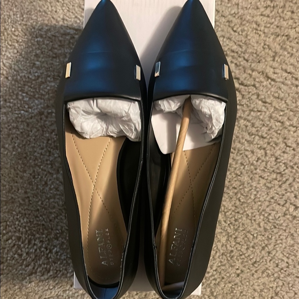 Alfani Black Classic Flats for Everyday Elegance